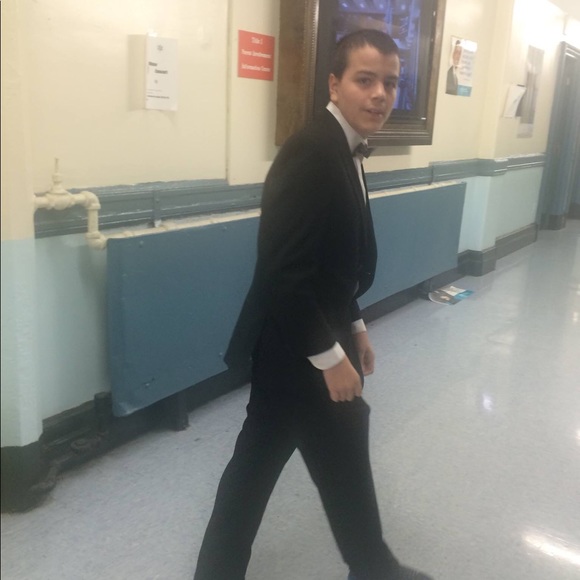 Meet your Posher, Awilda - Picture 3 of 6